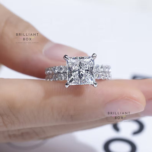 Richard Newman - Order - 5 Carat E/VVS Princess Cut Moissanite Diamond Ring