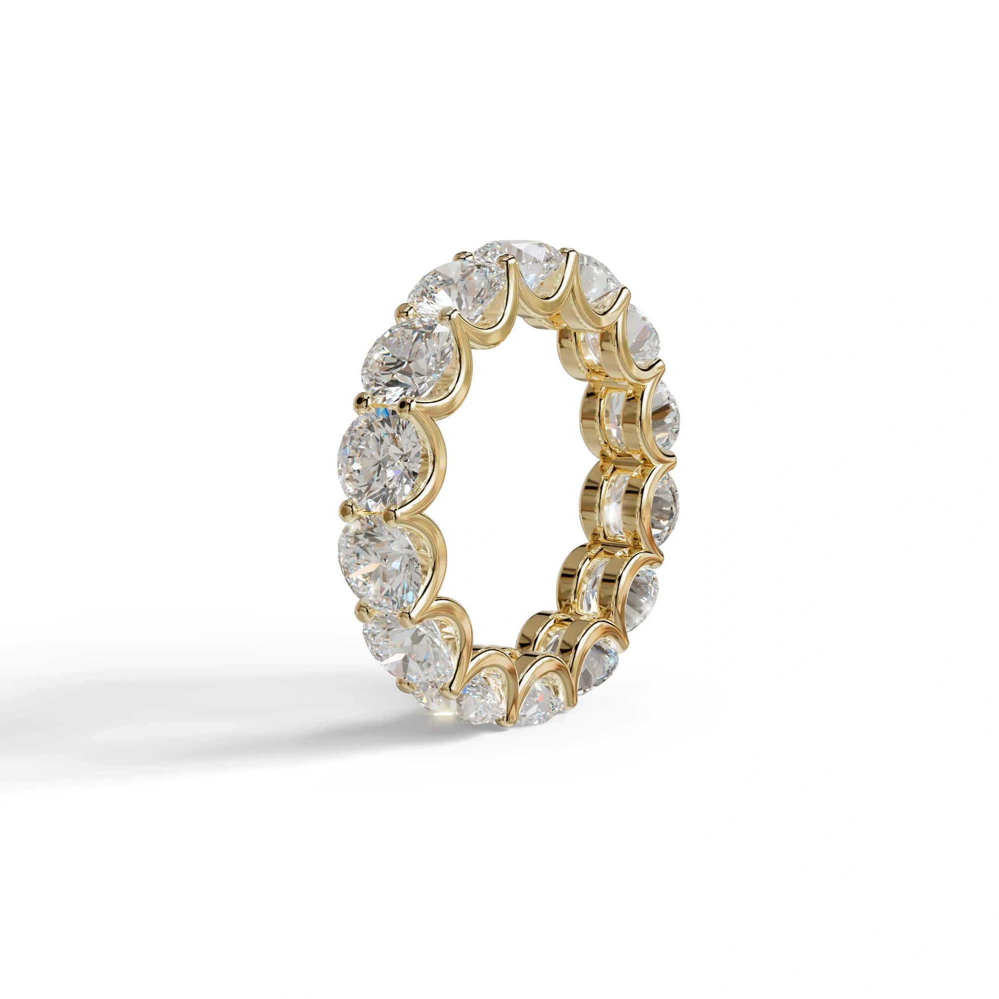 Round Brilliant Diamond Full Eternity Band in 18k Yellow Gold – Scalloped U-Prong Setting