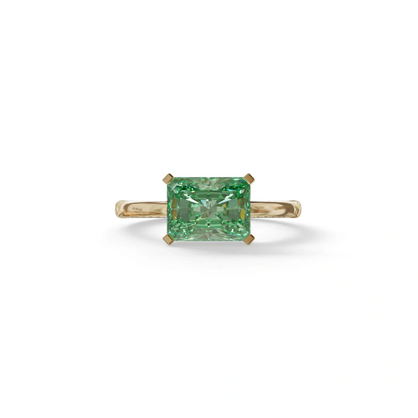 2.5 Carat Green Lab Grown Diamond Engagement Ring – Radiant Cut Hidden Halo | Maxine