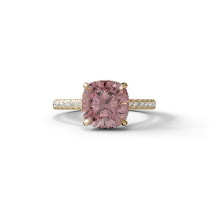 2.5 Carat Pink Cushion Cut Hidden Halo & Pave Lab Diamond Ring - Éblouissant - 10K Solid Gold / Yellow Gold