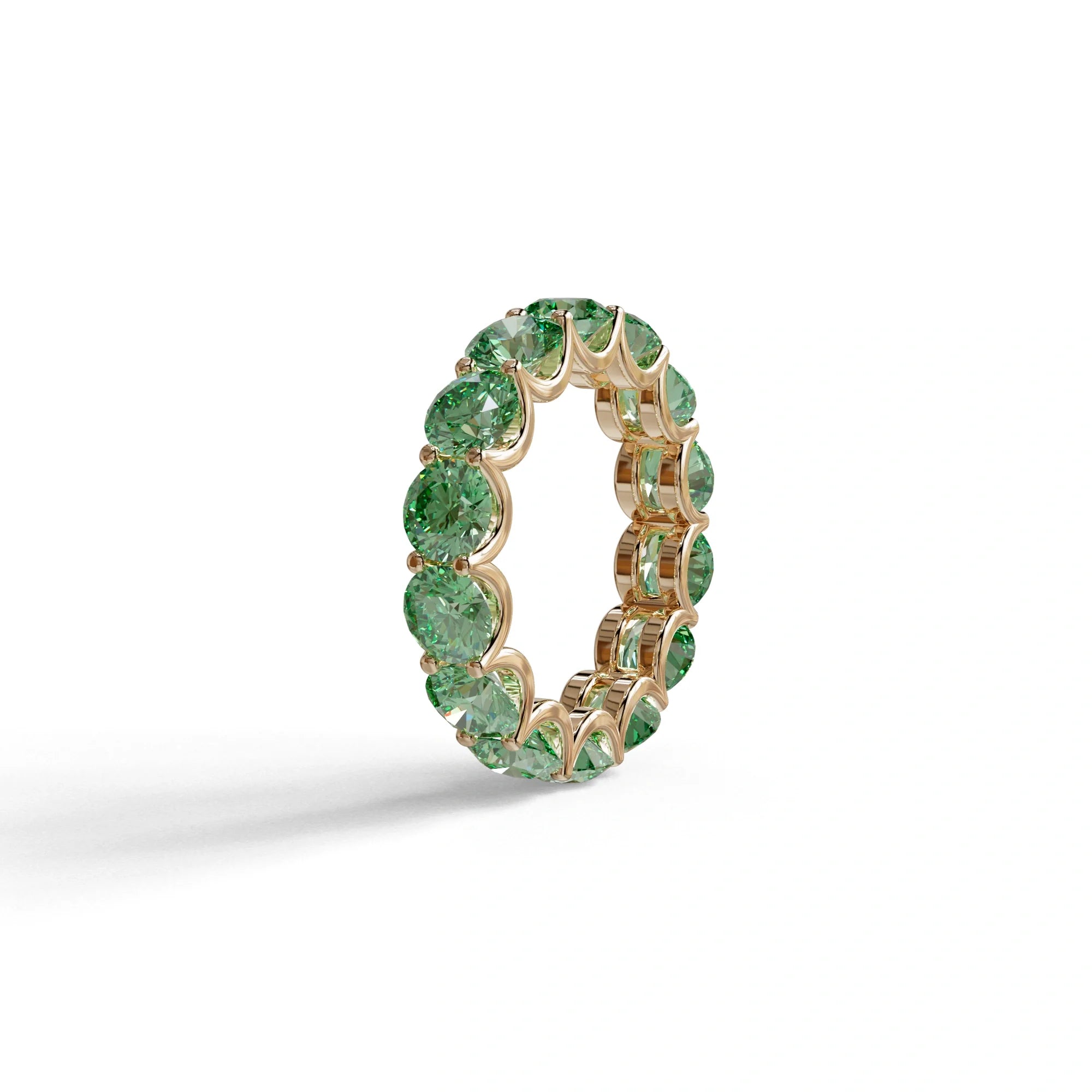 Green Round Brilliant Diamond Full Eternity Band in 18k Yellow Gold – Scalloped U-Prong Setting