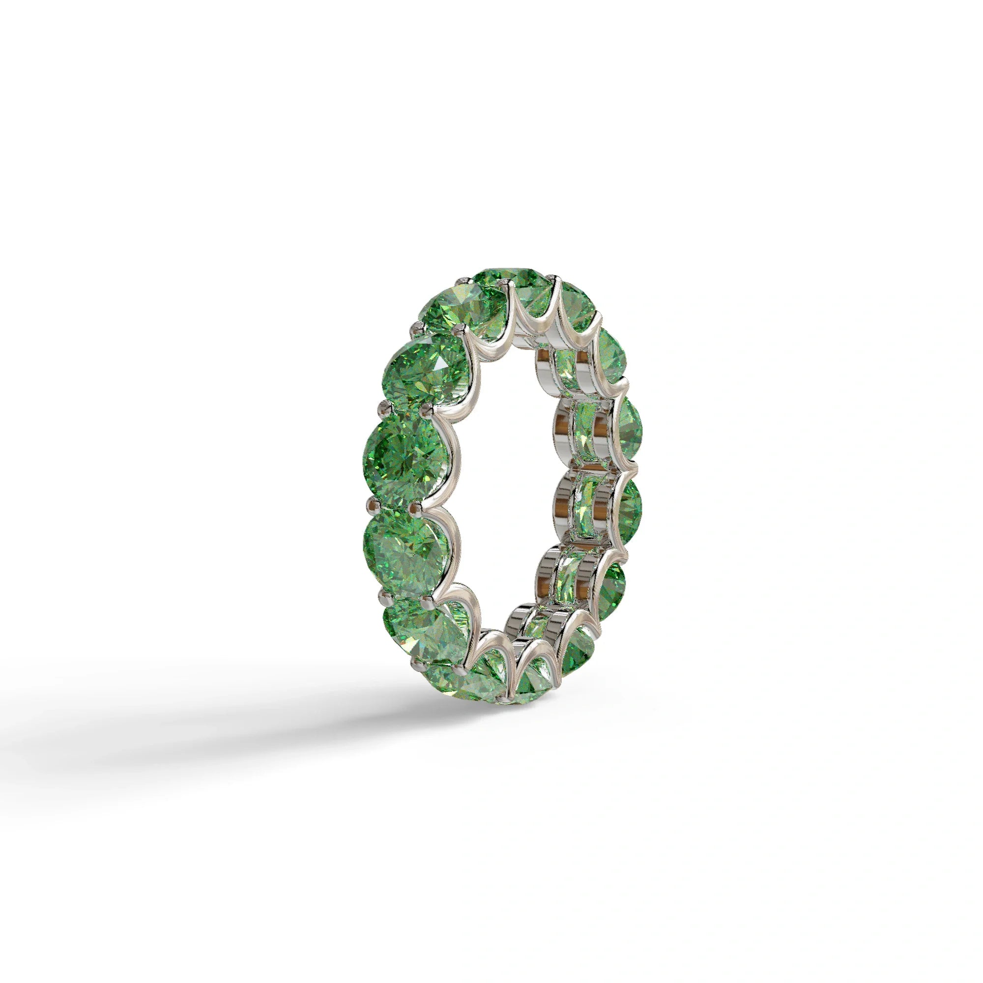 Green Round Brilliant Diamond Full Eternity Band in 18k Yellow Gold – Scalloped U-Prong Setting