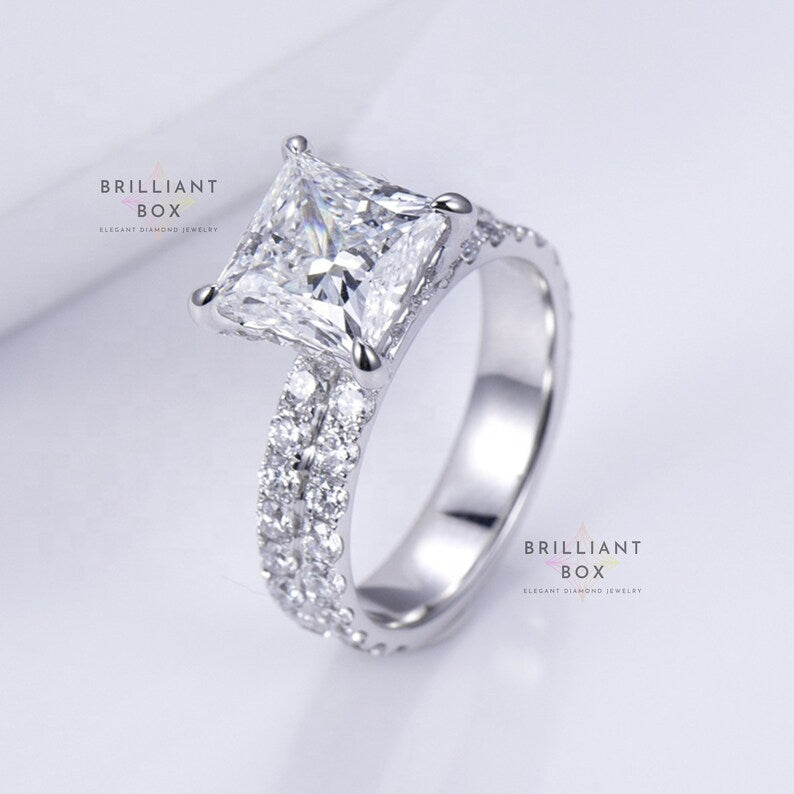 Richard Newman - Order - 5 Carat E/VVS Princess Cut Moissanite Diamond Ring