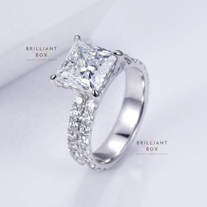 Richard Newman - Order - 5 Carat E/VVS Princess Cut Moissanite Diamond Ring