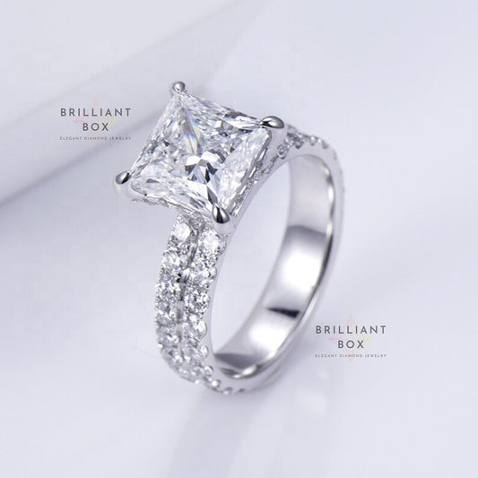 Richard Newman - Order - 5 Carat E/VVS Princess Cut Moissanite Diamond Ring