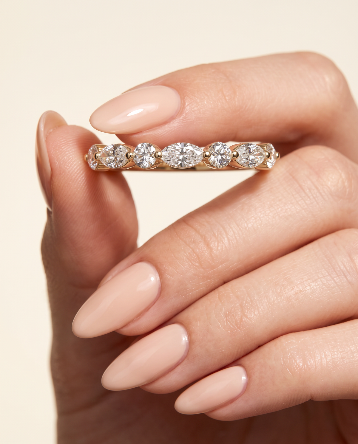 2 Carat Lab Grown Diamond Engagement Ring – Round Cut Eternity
