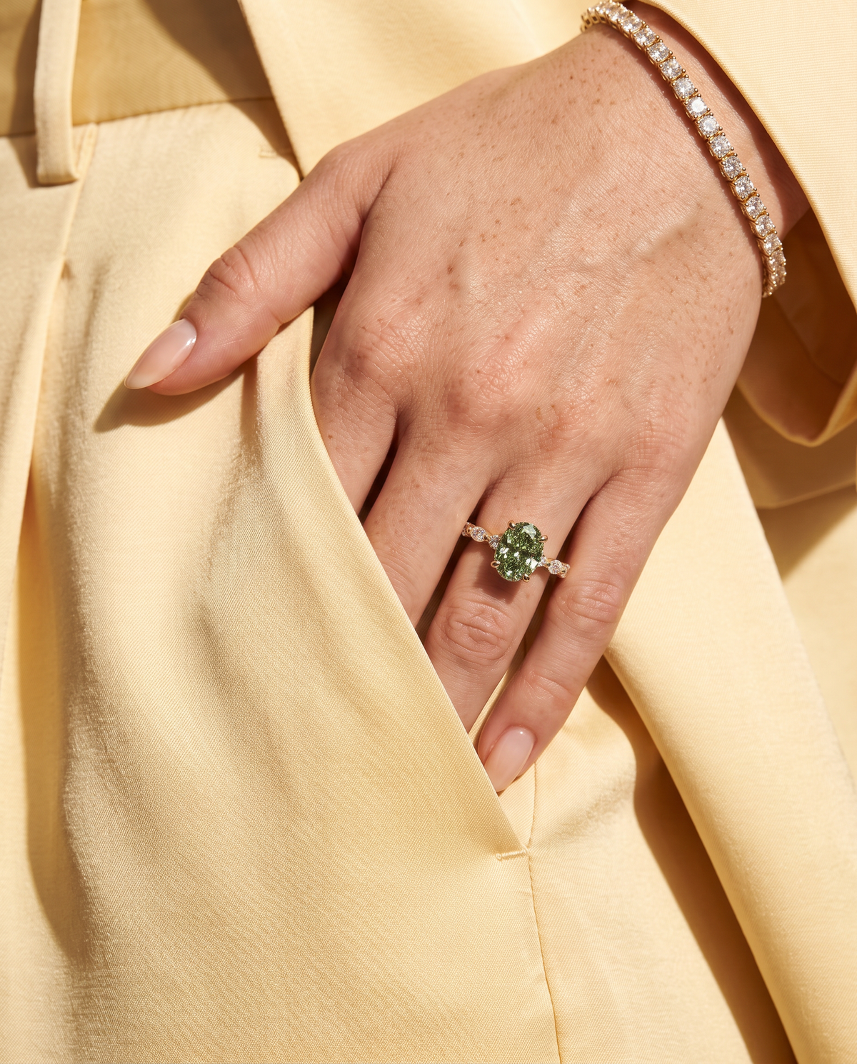 2 to 4 Carat Green Lab Grown Diamond Engagement Ring – Oval Cut Hidden Halo | Odette