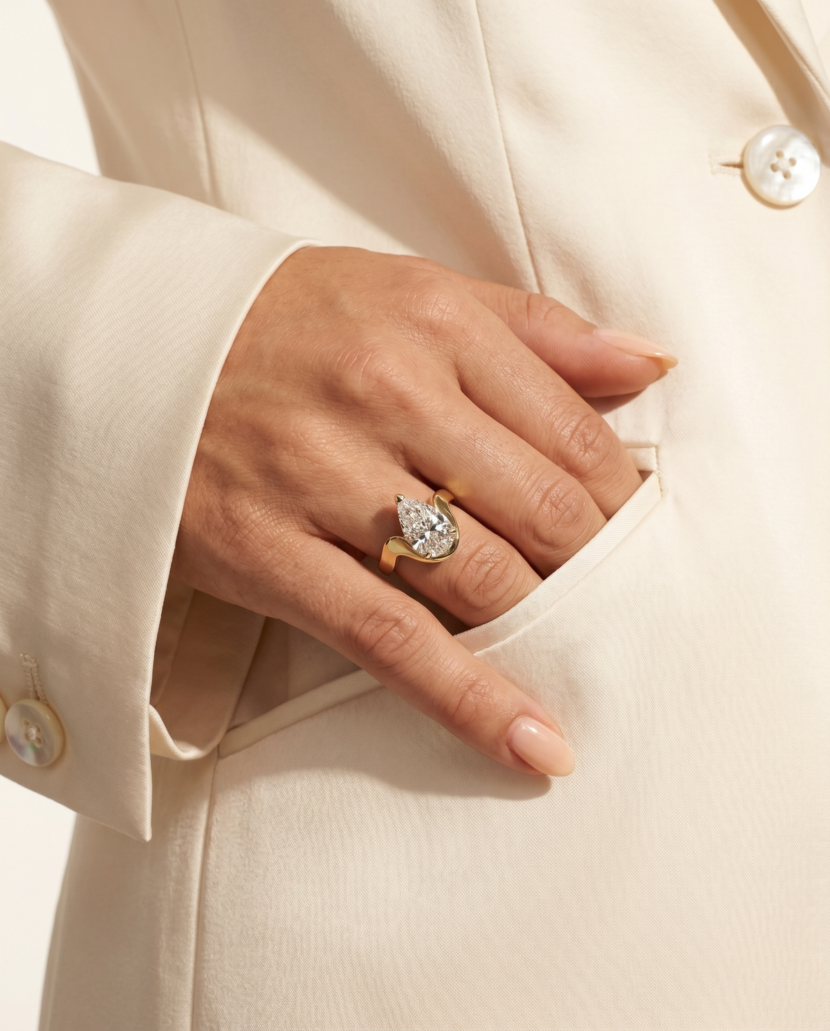 3 Carat Colorless Pear Cut Solitaire Yellow Gold Diamond Ring — view 12